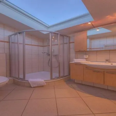 Mirow, Apartment *