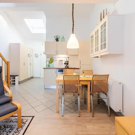 Elegant Eingerichtete * Granzow